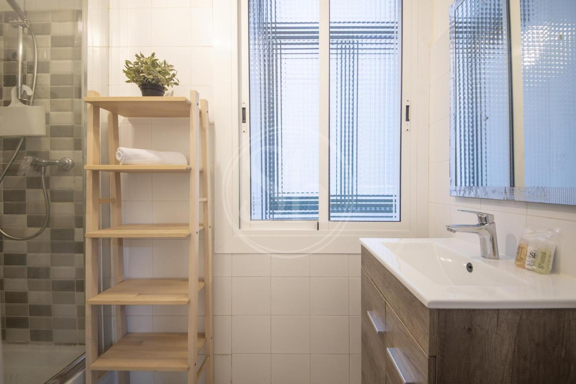 Apartamento Bonito En Poble Sec Barcelona
